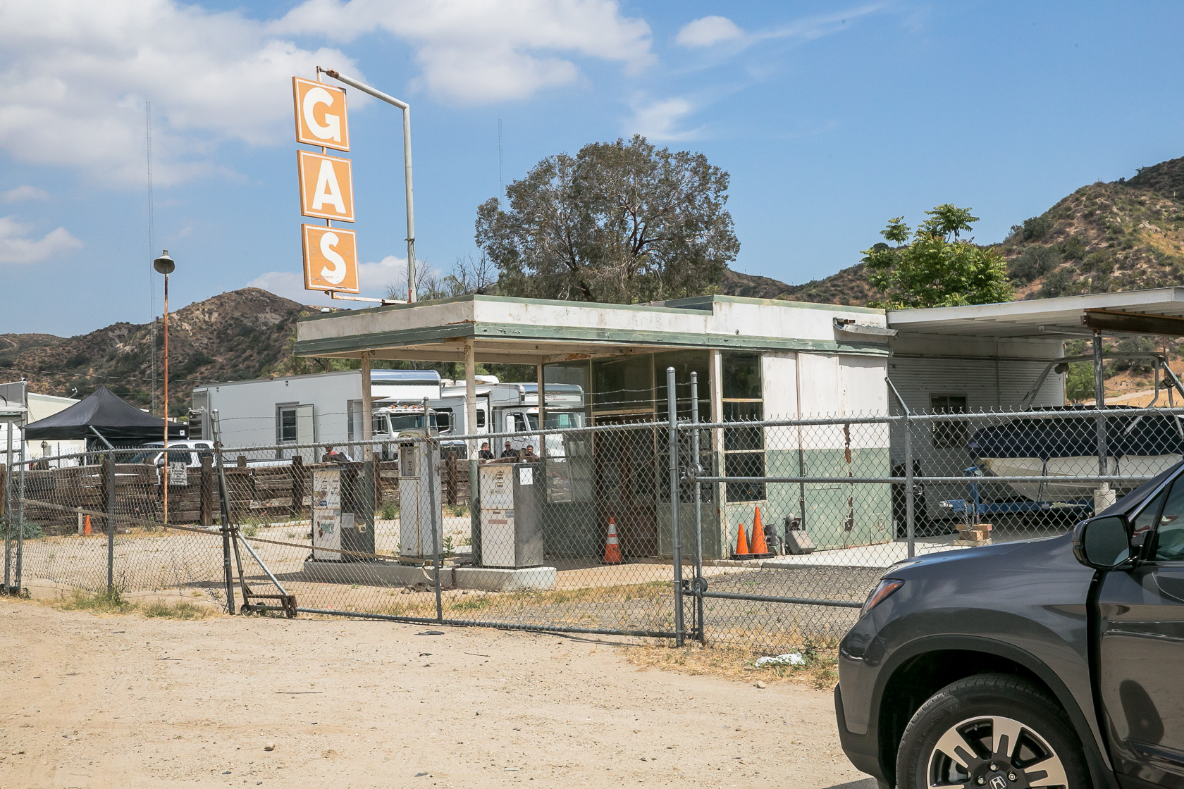Anxiety and Gas Station Scouting